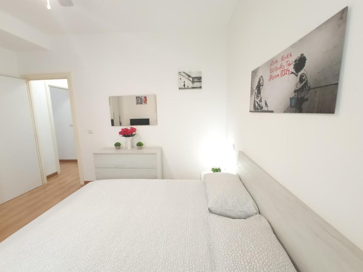 Dietro Piazza Appartement Ascoli Piceno Buitenkant foto